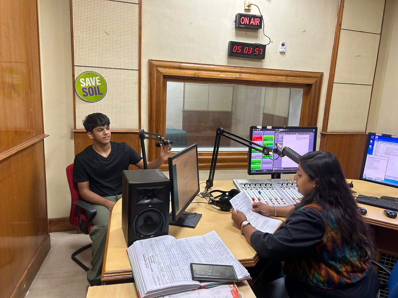 Live Interview Studio